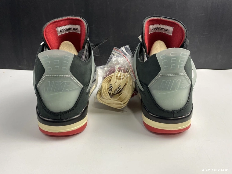  CV9388-001 Air “Bred” Jordan 4 OWT x 1128